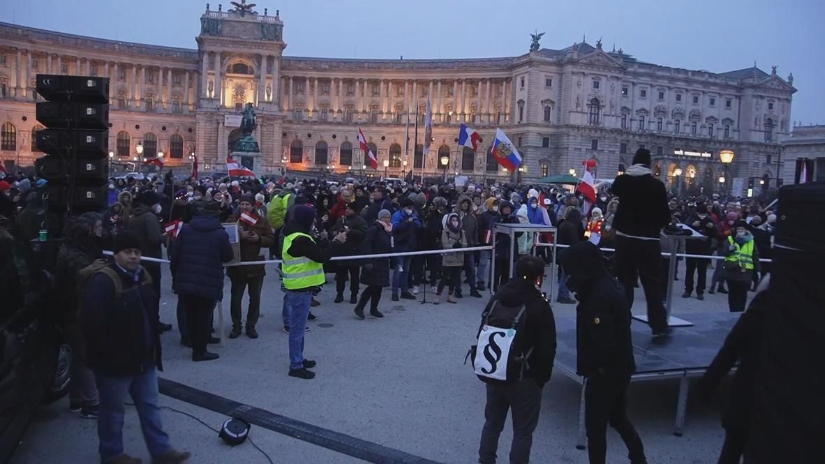Austria: Thousands protest vaccine mandate and COVID restrix in Vienna at 2nd ‘Sea of Lights ...